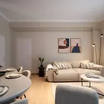 Appartement Red Diamond Elite -spacious Ultra