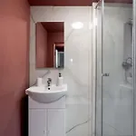 Red Diamond Elite -spacious Ultra Apartament