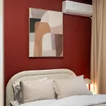 Red Diamond Elite -spacious Ultra * Bucarest