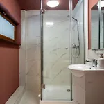 Red Diamond Elite -spacious Ultra Apartament