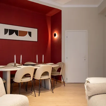 Red Diamond Elite -spacious Ultra * Bucureşti