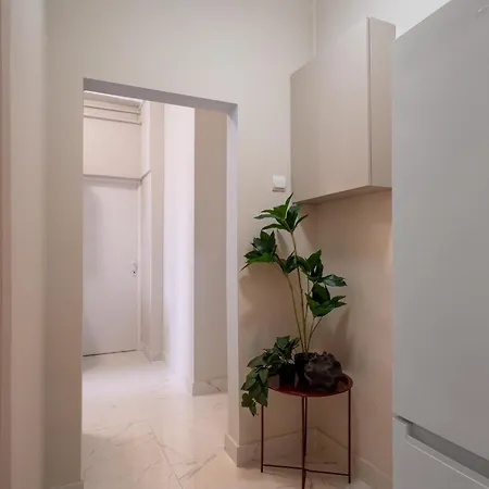 Red Diamond Elite -spacious Ultra 아파트