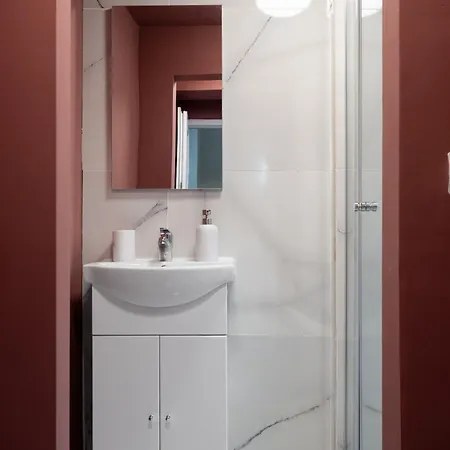 Red Diamond Elite -spacious Ultra 아파트 *