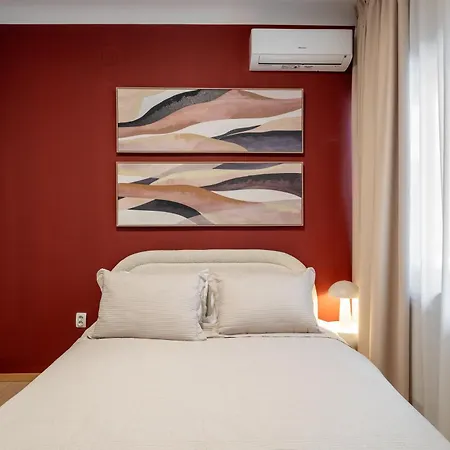 Red Diamond Elite -spacious Ultra Apartman Bukarest