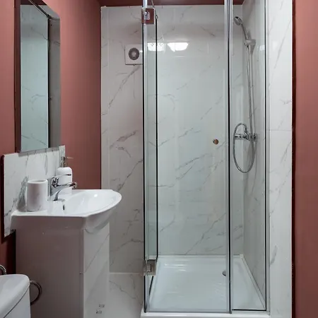 Red Diamond Elite -spacious Ultra *