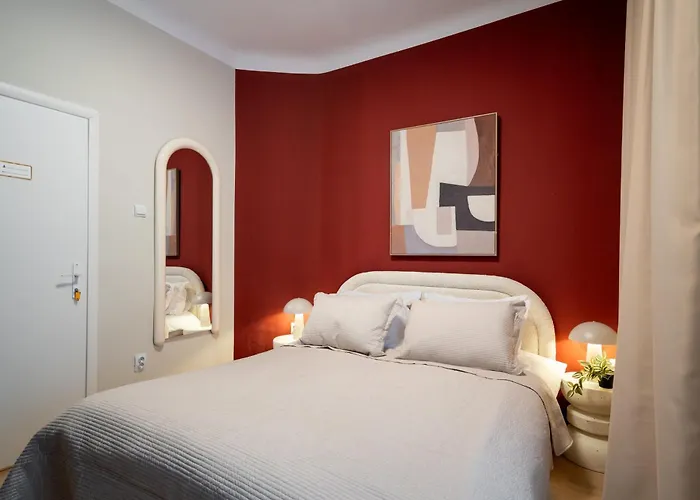 Apartment Red Diamond Elite -spacious Ultra Bucharest