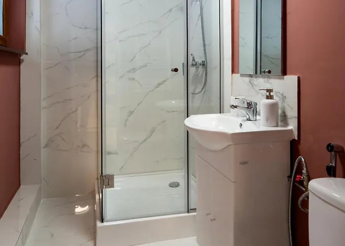 Red Diamond Elite -spacious Ultra