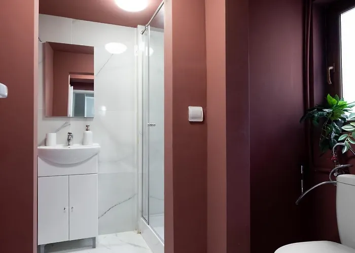 Red Diamond Elite -spacious Ultra * Bucharest