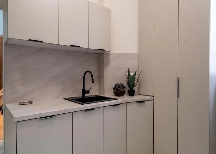 Red Diamond Elite -spacious Ultra Lägenhet Bukarest